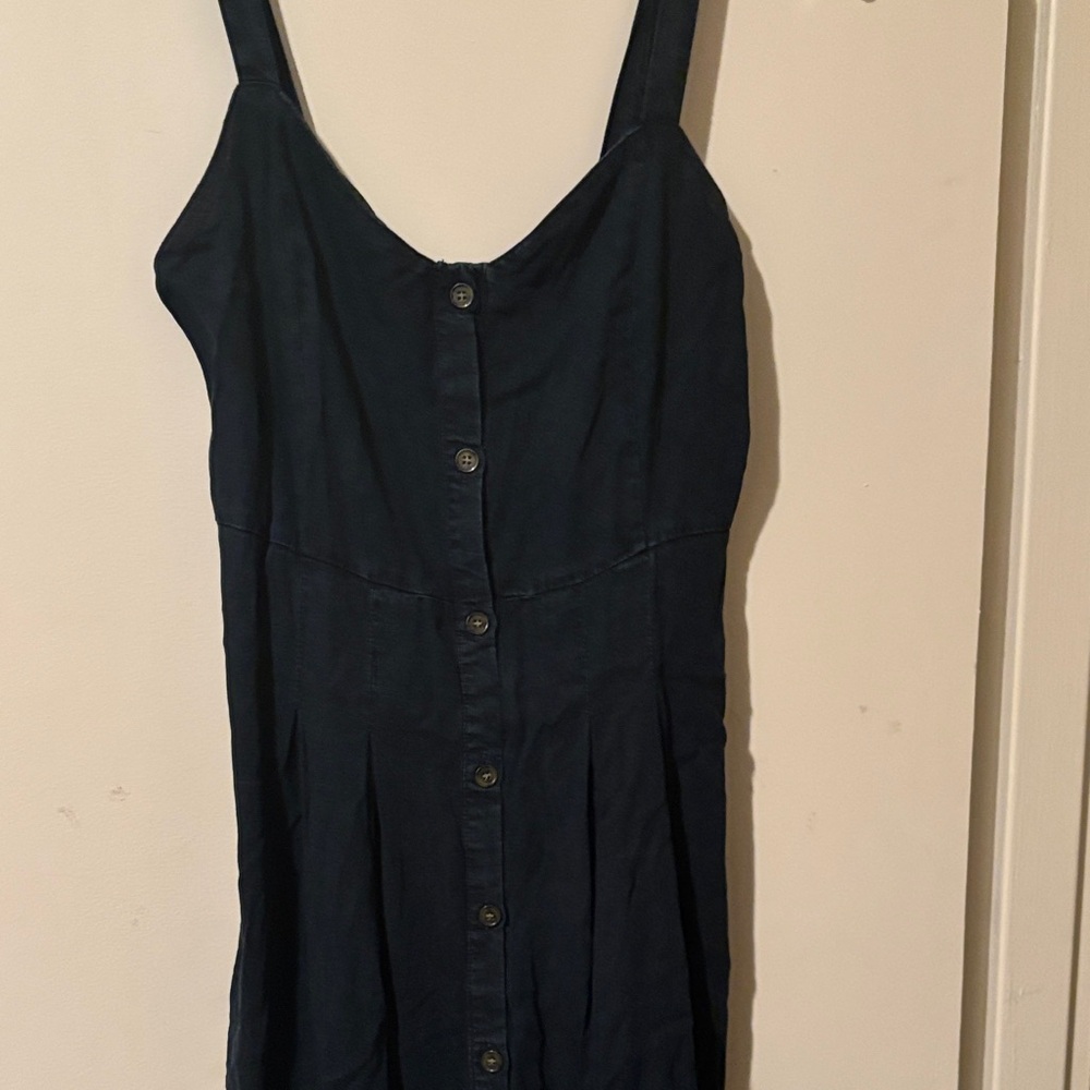 Velvet Heart Charcoal Button-Down Top